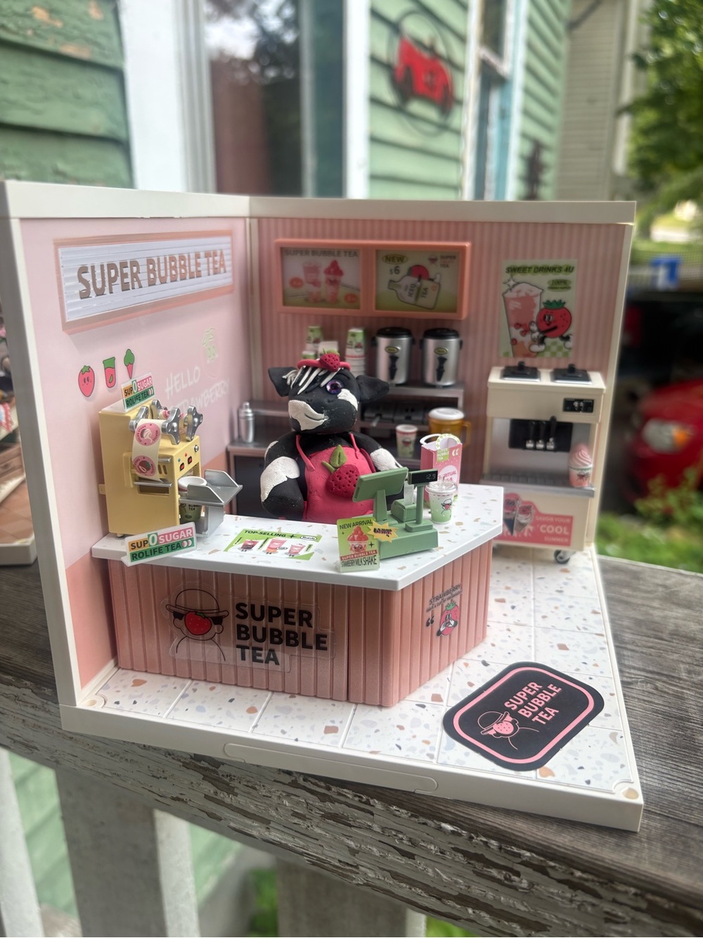 Pink  Cow bubble tea Café